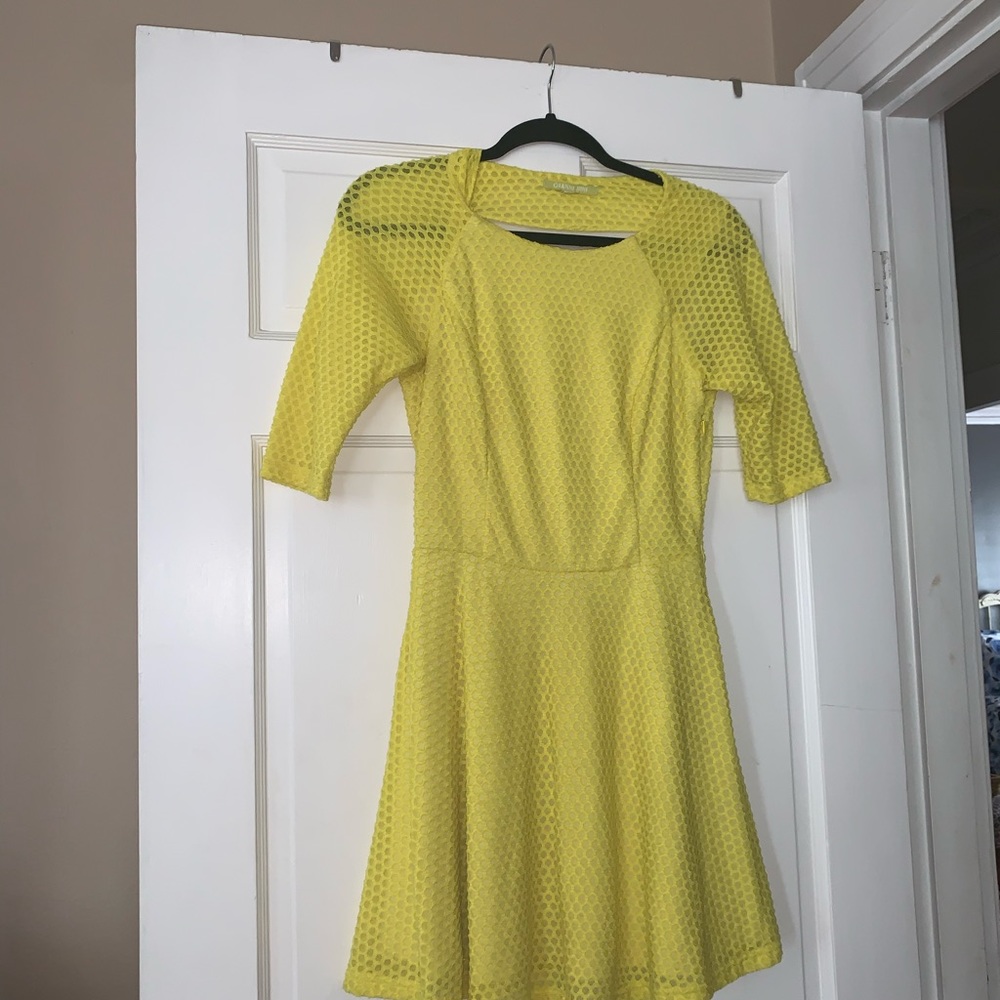 Dress - Picture 2 of 4